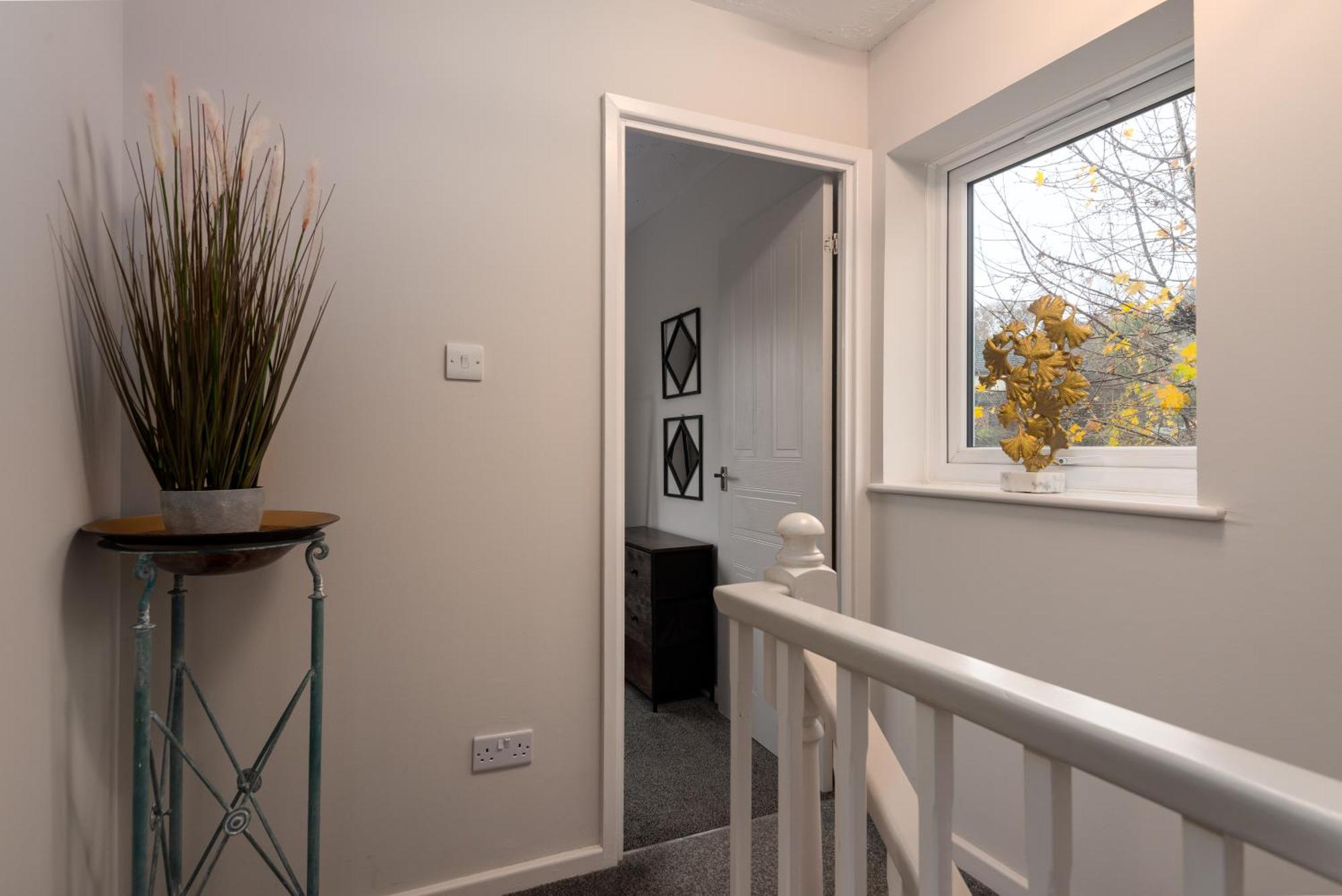 Worcester Fabulous Cherry Tree Mews Self Check In Dogs Welcome By Prior Arrangement , 2 Double Bedrooms ,Super Fast Wi-Fi, With Free Off Road Parking For 2 Vehicles Near Royal Hospital And Woodland Walks Екстер'єр фото