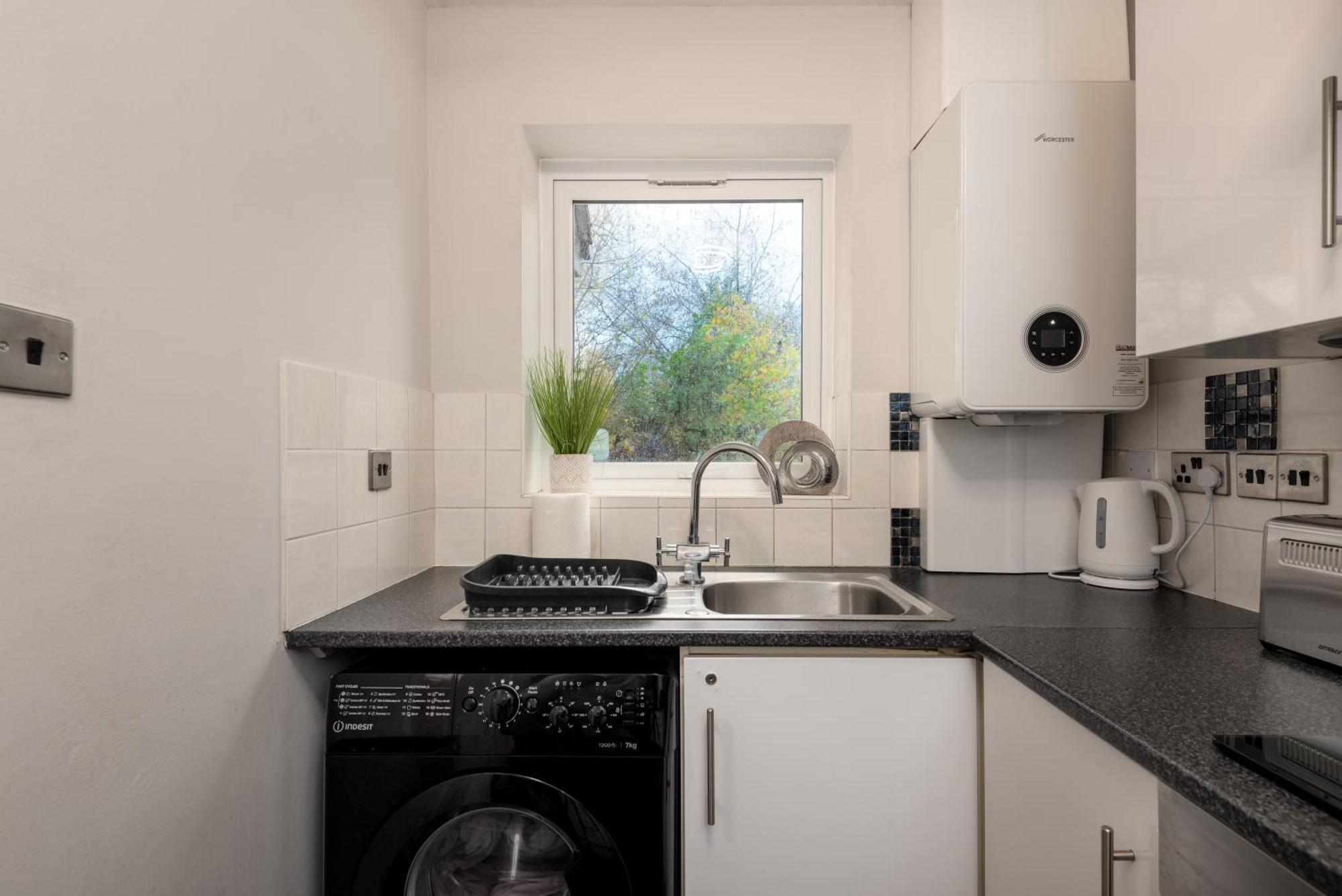 Worcester Fabulous Cherry Tree Mews Self Check In Dogs Welcome By Prior Arrangement , 2 Double Bedrooms ,Super Fast Wi-Fi, With Free Off Road Parking For 2 Vehicles Near Royal Hospital And Woodland Walks Екстер'єр фото