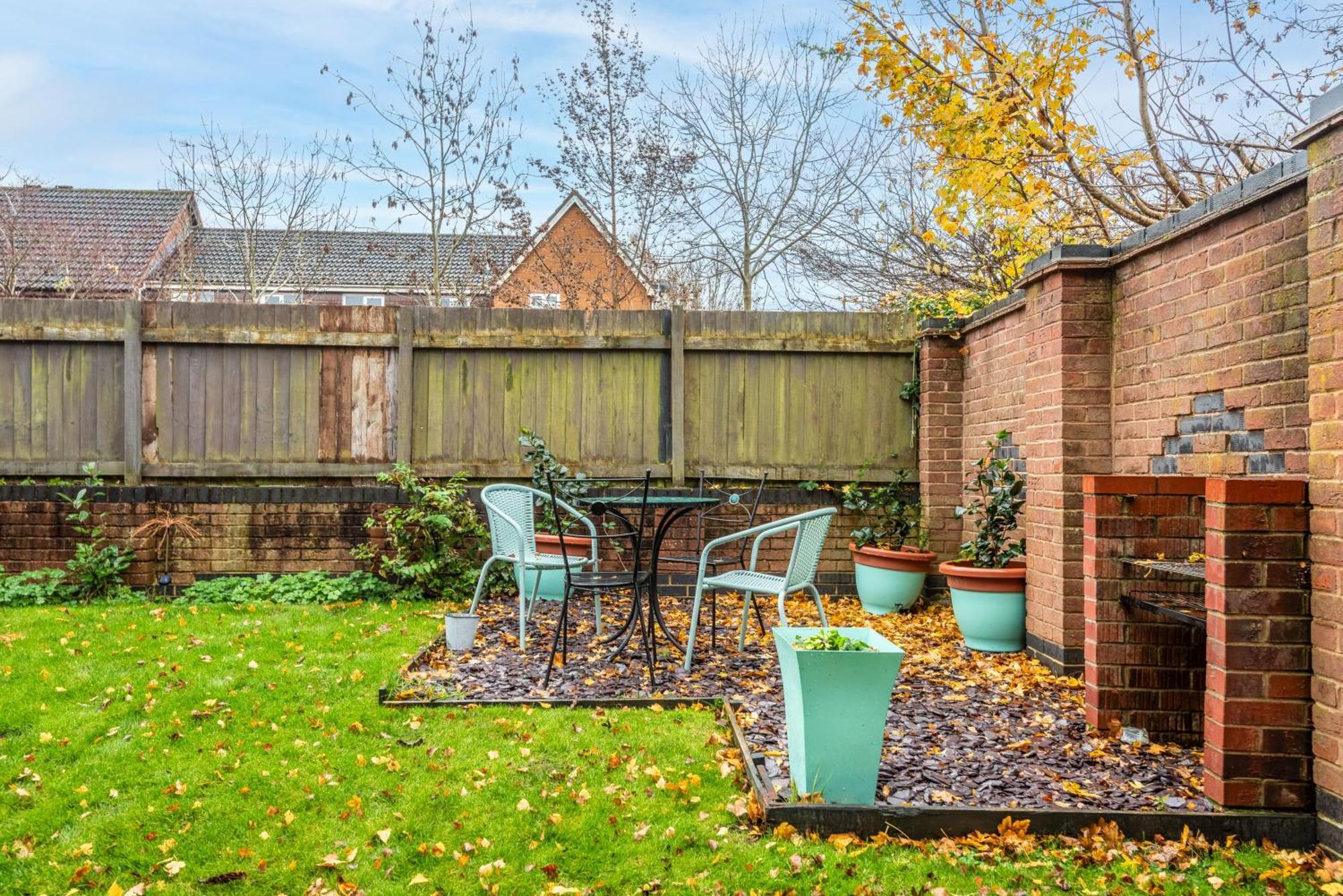 Worcester Fabulous Cherry Tree Mews Self Check In Dogs Welcome By Prior Arrangement , 2 Double Bedrooms ,Super Fast Wi-Fi, With Free Off Road Parking For 2 Vehicles Near Royal Hospital And Woodland Walks Екстер'єр фото