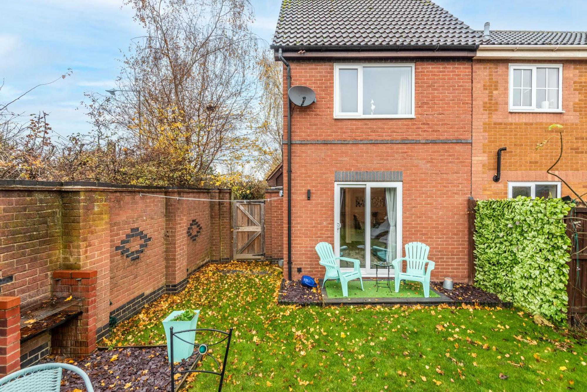 Worcester Fabulous Cherry Tree Mews Self Check In Dogs Welcome By Prior Arrangement , 2 Double Bedrooms ,Super Fast Wi-Fi, With Free Off Road Parking For 2 Vehicles Near Royal Hospital And Woodland Walks Екстер'єр фото