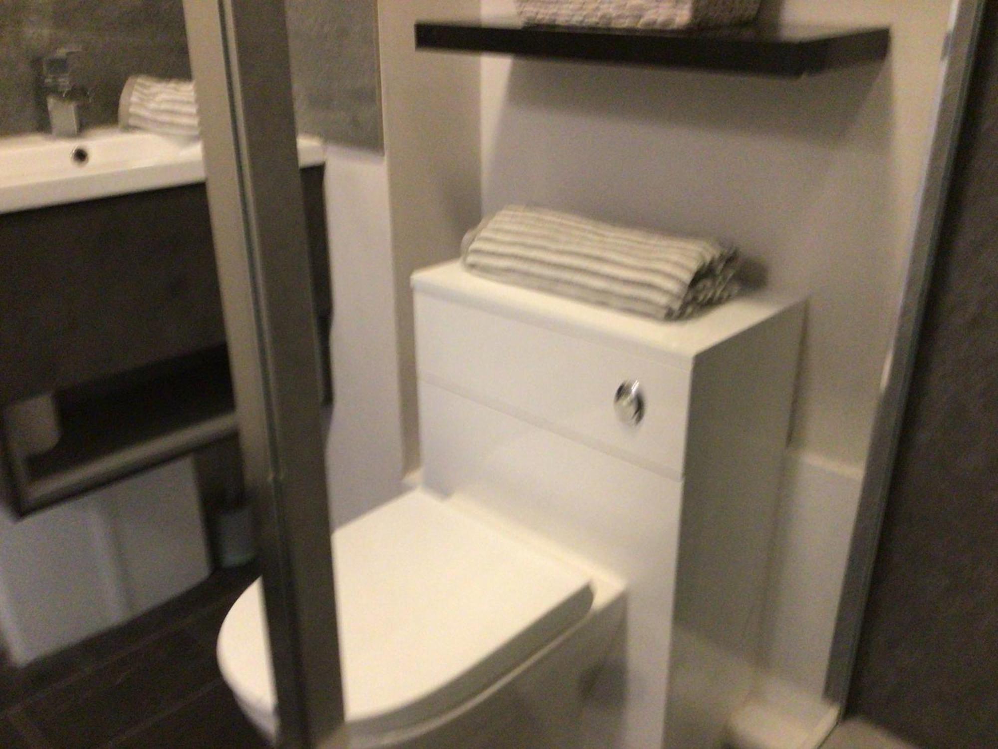 Worcester Fabulous Cherry Tree Mews Self Check In Dogs Welcome By Prior Arrangement , 2 Double Bedrooms ,Super Fast Wi-Fi, With Free Off Road Parking For 2 Vehicles Near Royal Hospital And Woodland Walks Екстер'єр фото